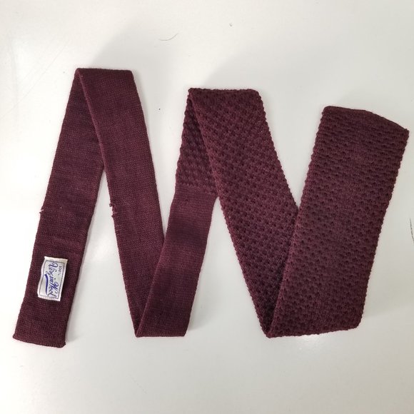 Vintage 1960s wine wool chunky knit tie - Picture 3 of 6